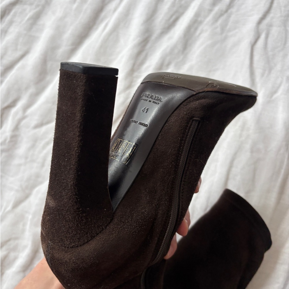 2000s Prada Suede Knee High Brown Boots - Picture 2 of 4